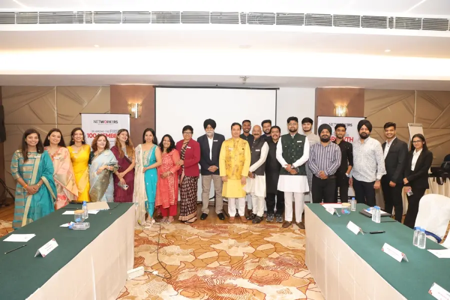 Members gathered at the end of a Networkers meeting